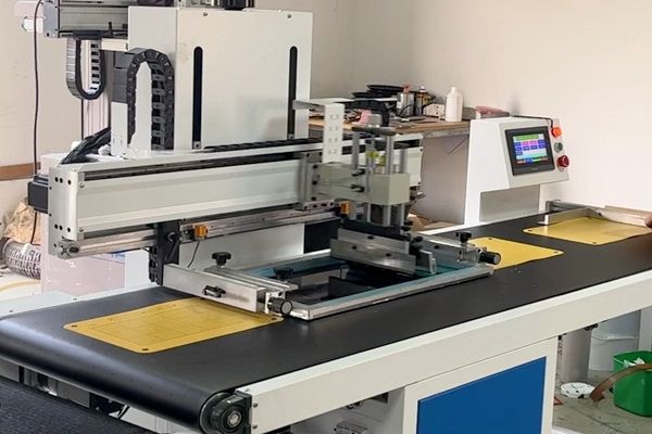 机器视觉的工业控制面板丝印应用