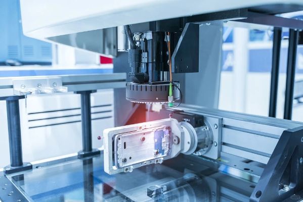 Master Align：驱动智能制造的高精度2D视觉对位系统