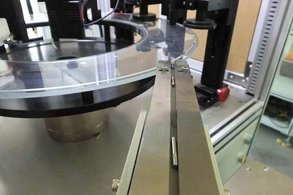 工业机器视觉定位检测系统应用之—金属轴检测