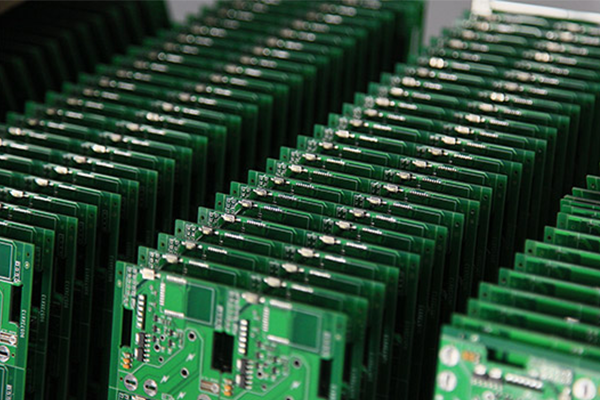 基于深度学习算法的PCB板自动点胶机器视觉缺陷检测