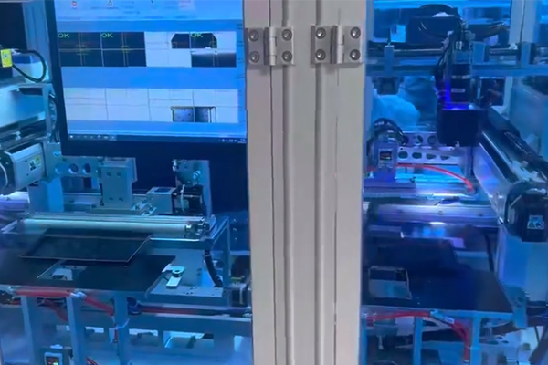 机器视觉引导电子产品包边应用