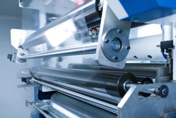 基于机器视觉实现PET薄膜精密模切